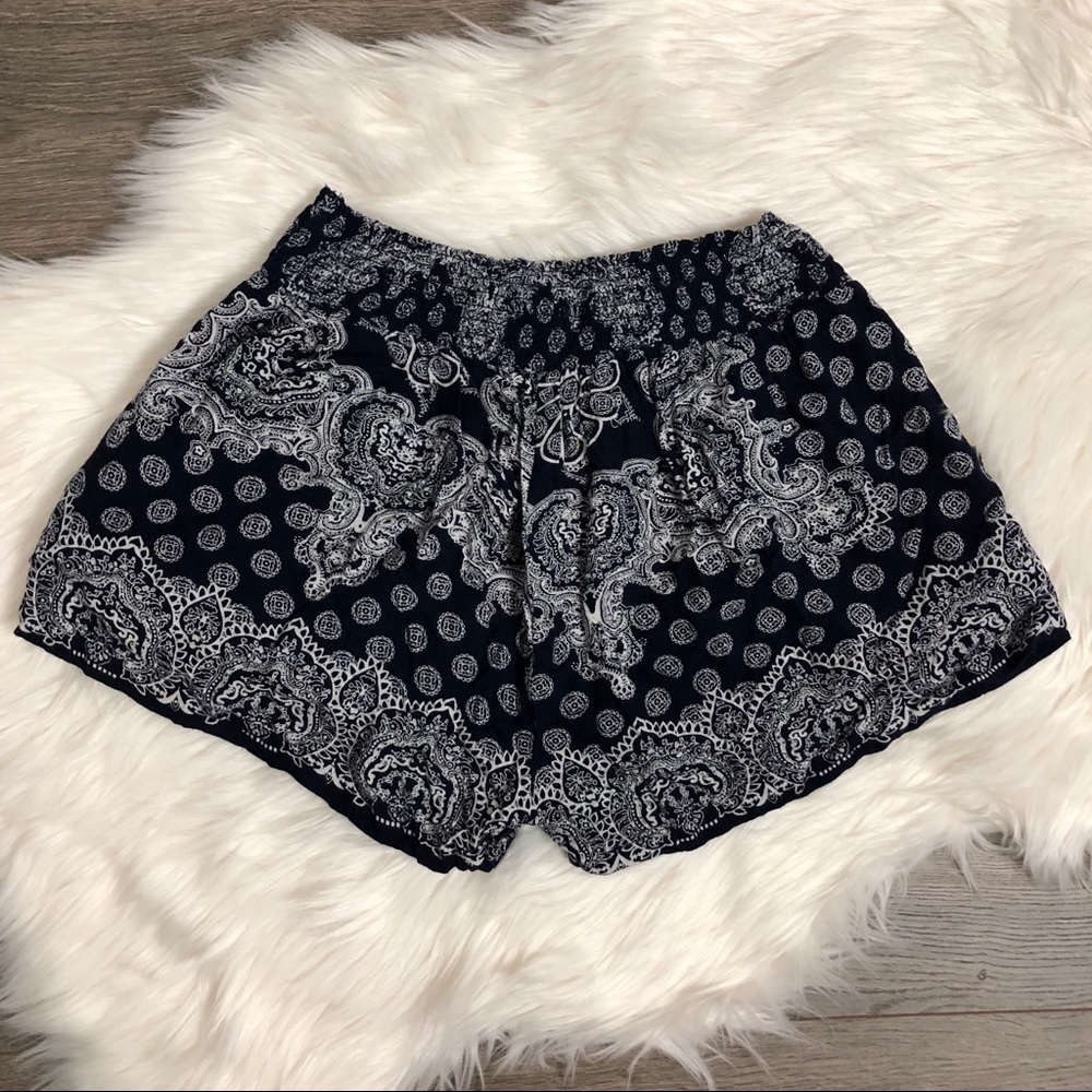 Patrons of Peace Flowy Boho Bohemian Shorts EUC - Picture 5 of 5